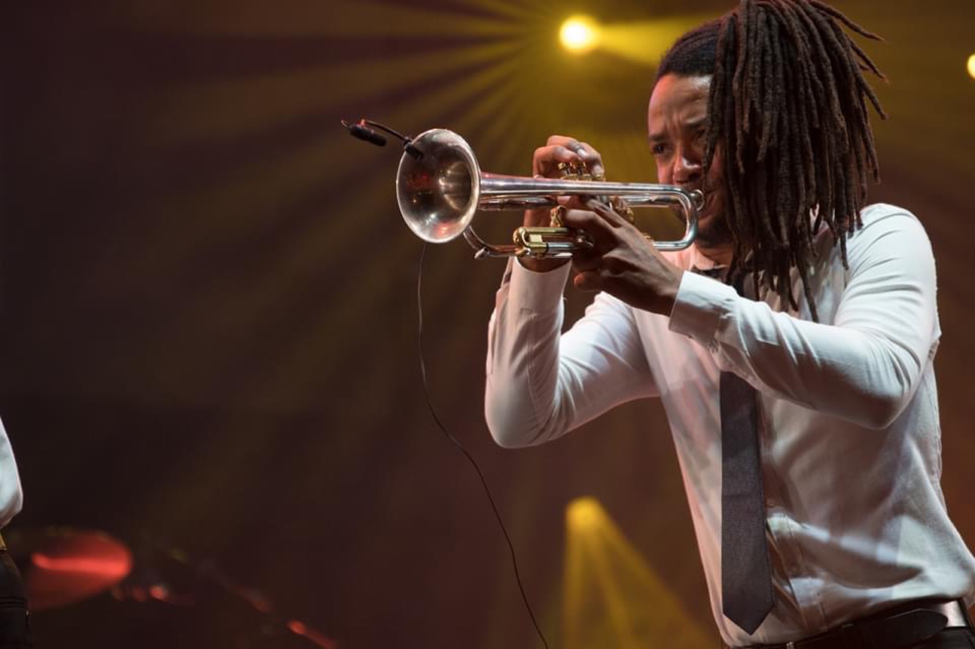 Yuri Hernández live